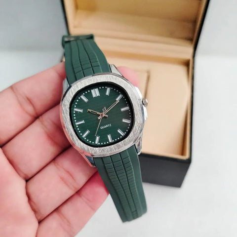 Quartz, Water Resistant Watch Watch For Mens & Girls